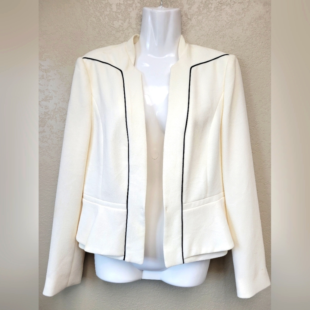 Cream Blazer with Black Trim and Notched Lapel